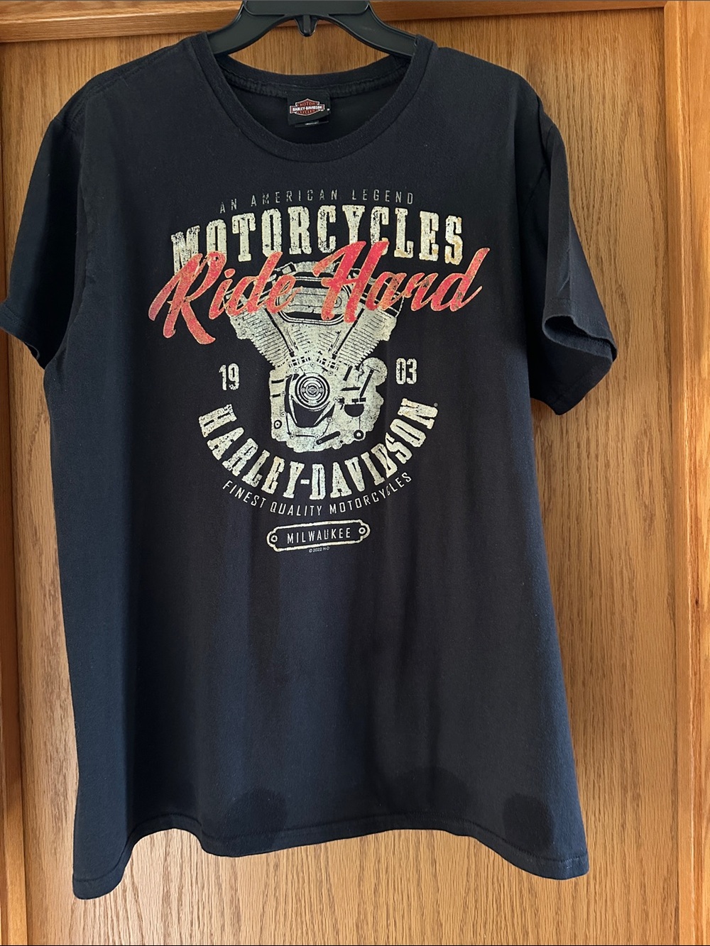 Harley-Davidson Black Tee with Red and Cream Motor Engine Graphic